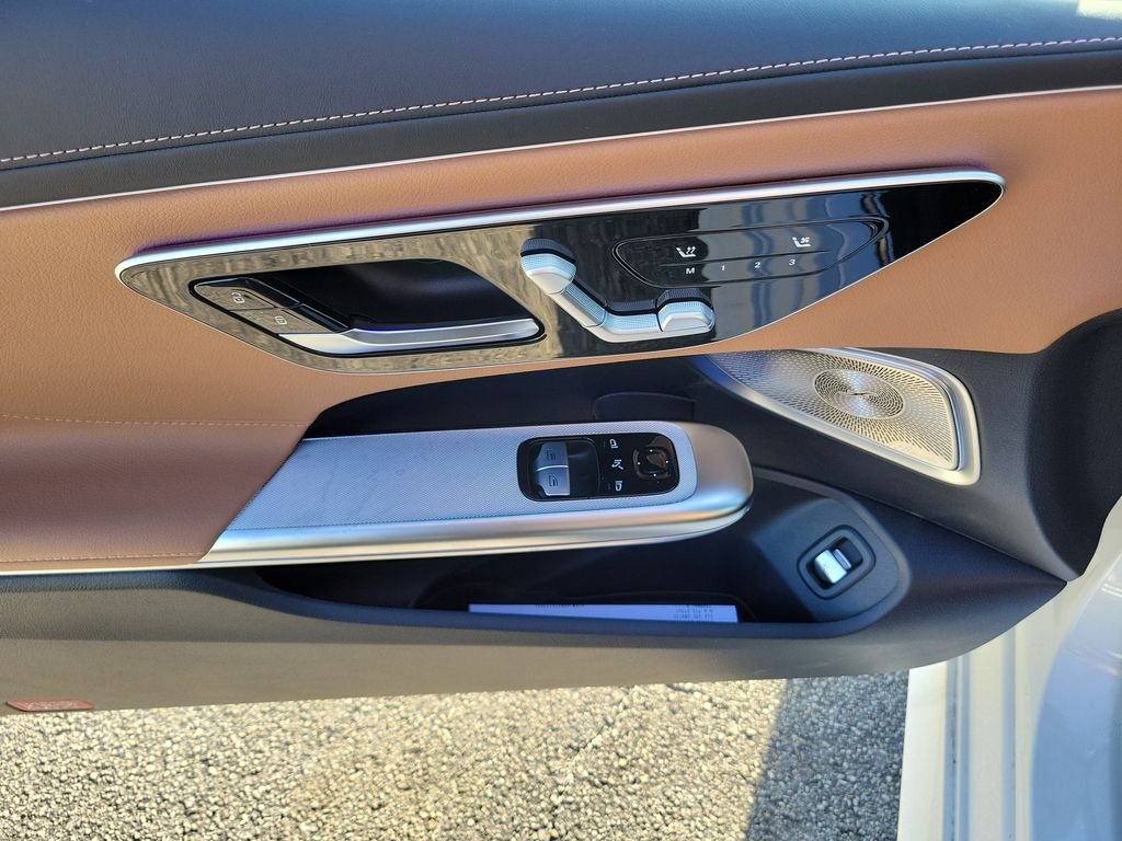 New 2026 Polar White Mercedes-Benz CLE 450 image 10