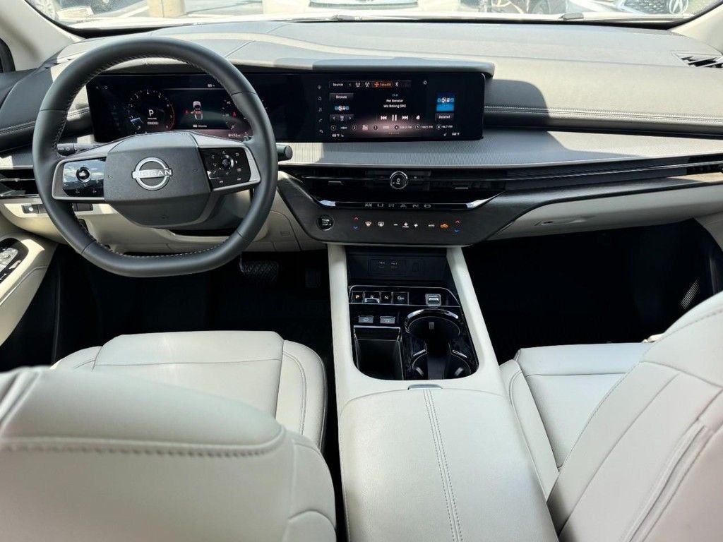 Used 2025 White Nissan SV image 11