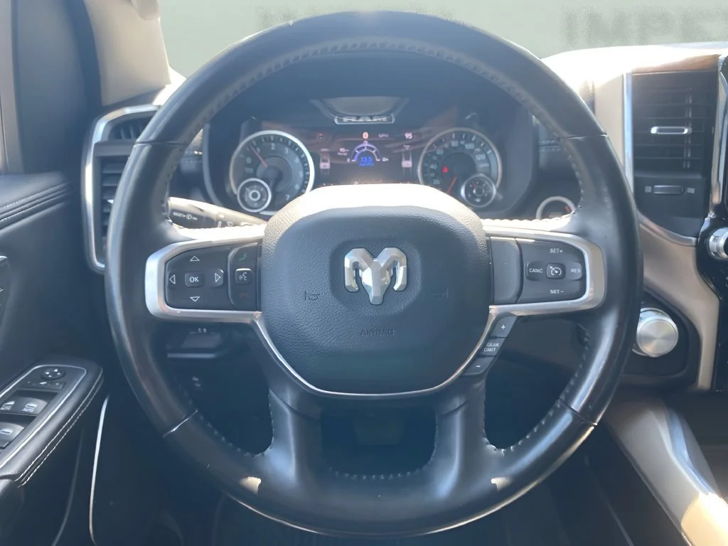 Used 2022  Ram Laramie image 13