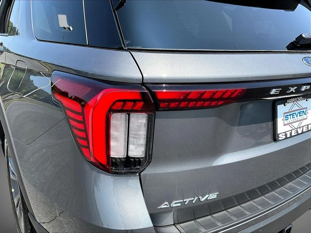 New 2026 Carbonized Gray Metallic Ford Active image 28