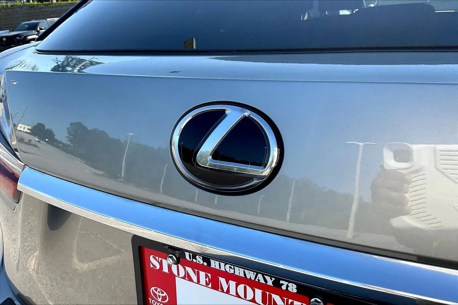 Used 2021 Atomic Silver Lexus  image 31