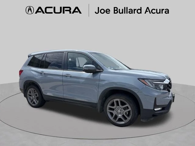 Used 2023 Gray Honda EX-L image 1