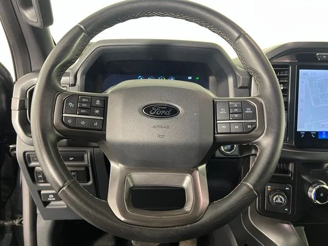 Used 2024 Black Ford XLT image 17