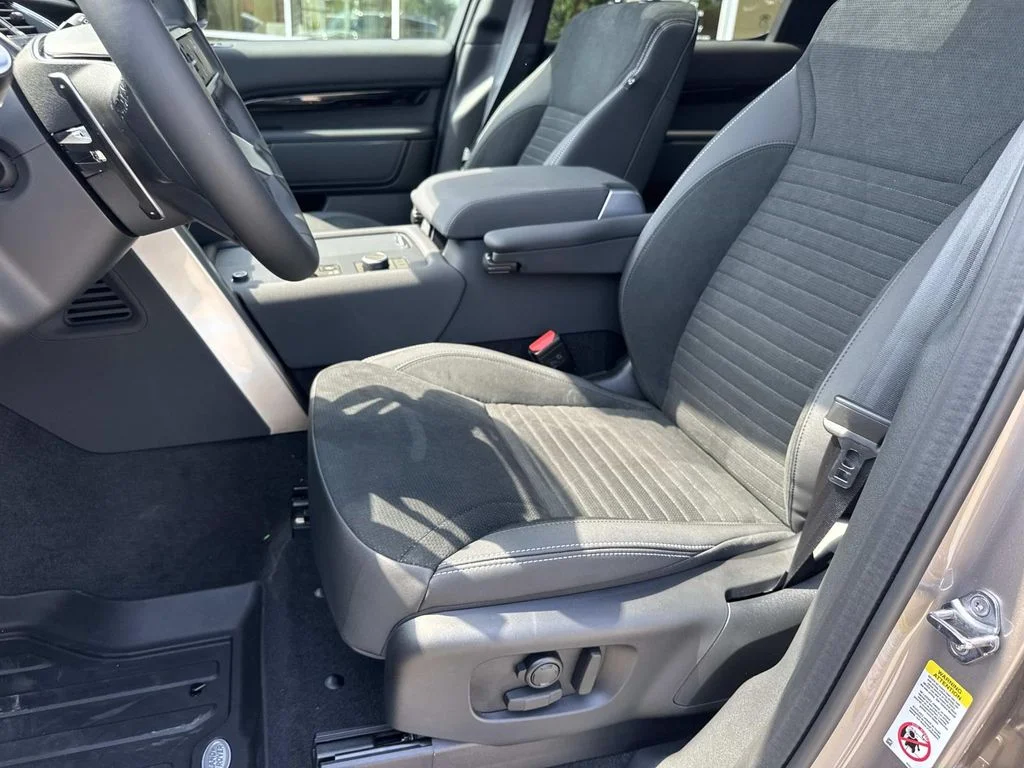 New  Brown Land Rover S image 10