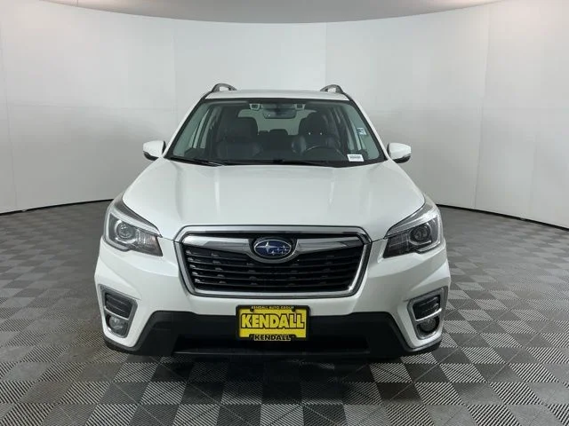 Used 2019 Crystal White Pearl Subaru Limited image 2