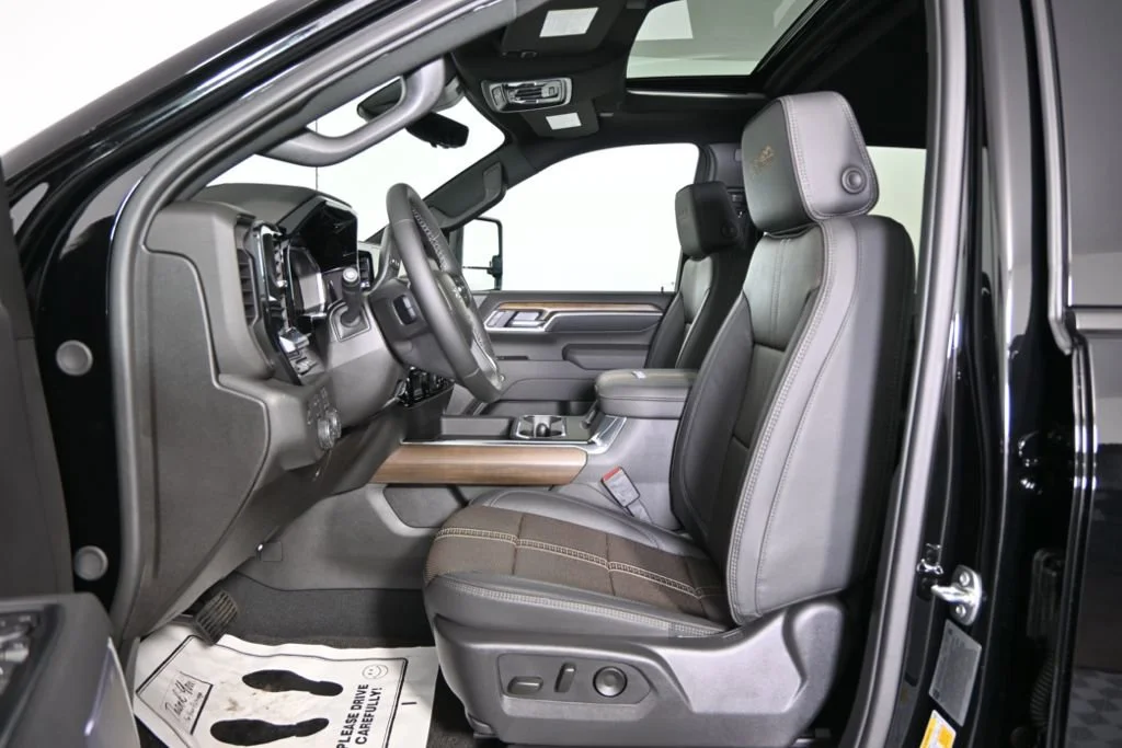 2026 Chevrolet Silverado 2500 HD High Country - Photo 21