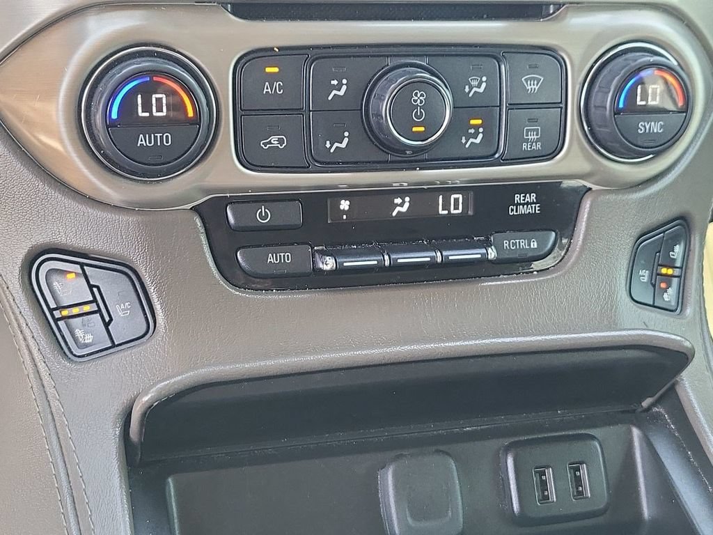 Used 2016 IRIDIUM METALLIC GMC Denali image 42