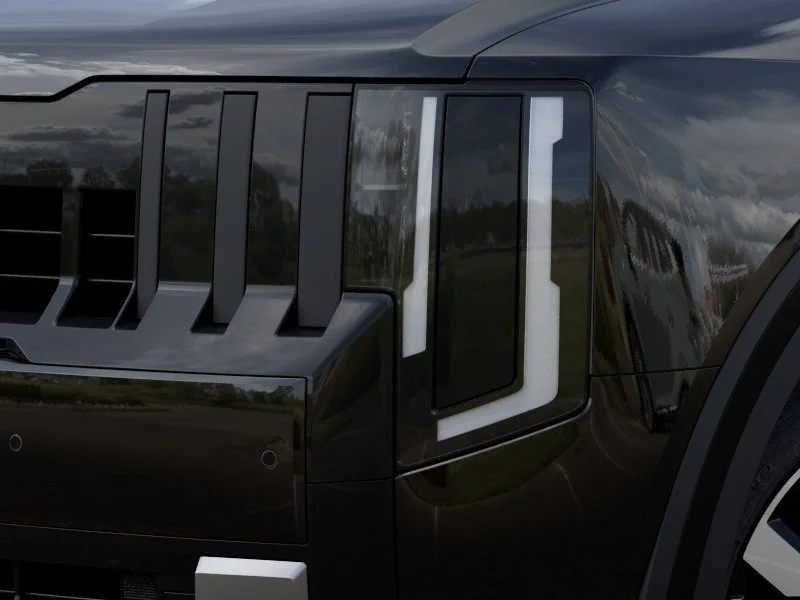 New 2027 Ebony Black Kia S image 10