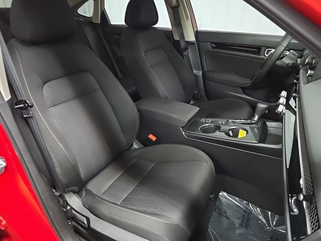 Used 2024  Honda EX image 16
