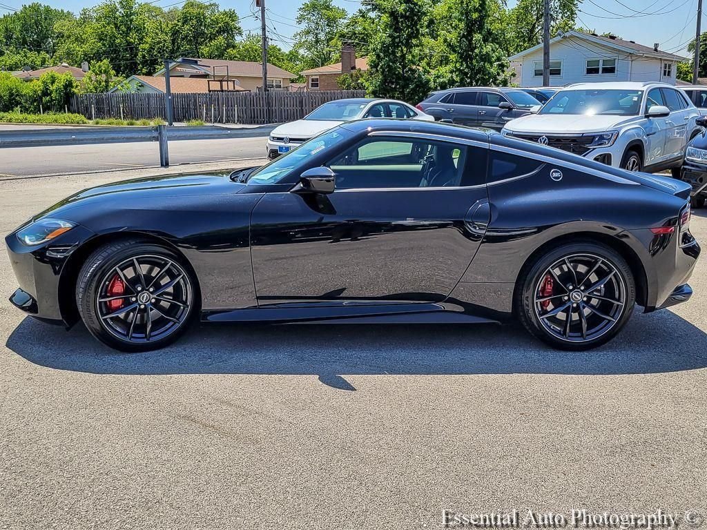 Used 2024 Black Diamond Pearl Nissan Performance image 3