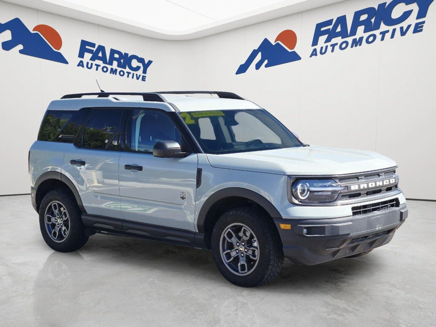 Used 2024 Cactus Gray Ford Big Bend image 3