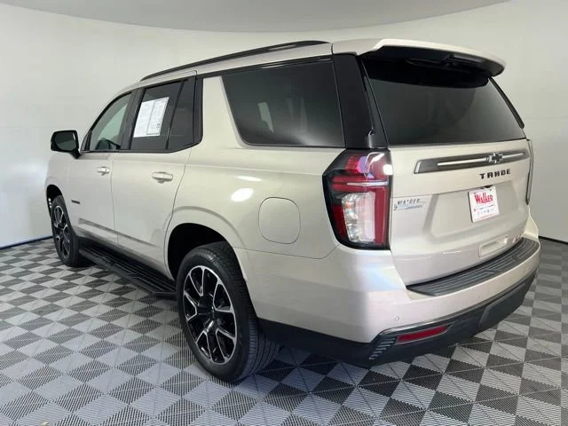 Used 2022 Empire Beige Metallic Chevrolet RST image 5
