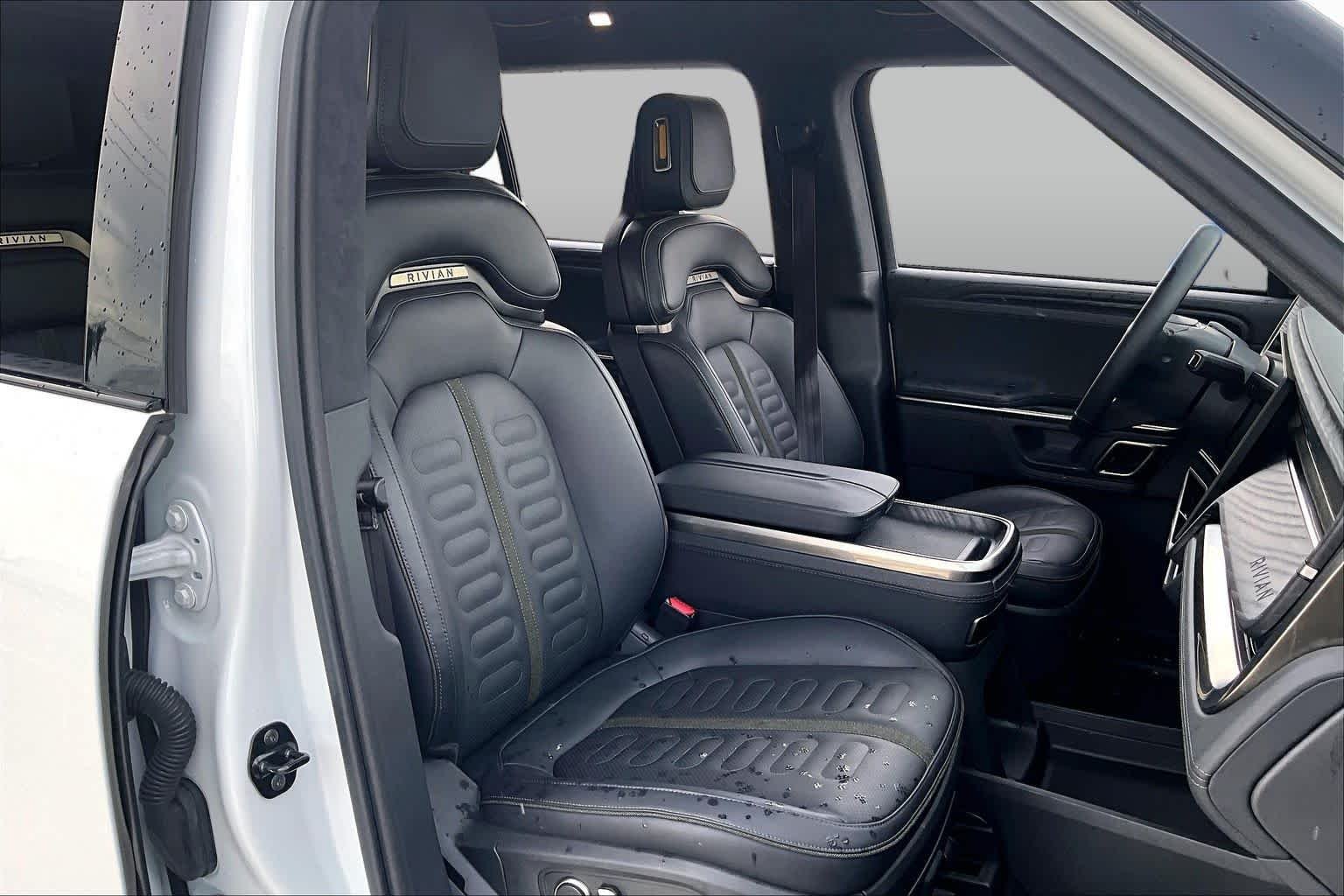 Pre-Owned 2024 Rivian R1S Adventure