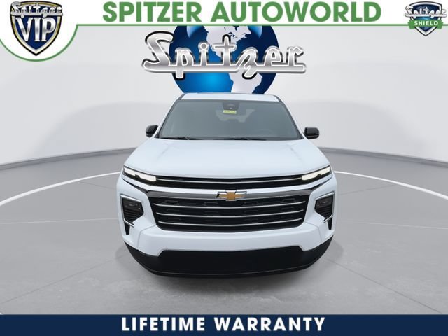 New 2026 Summit White Chevrolet LT image 3