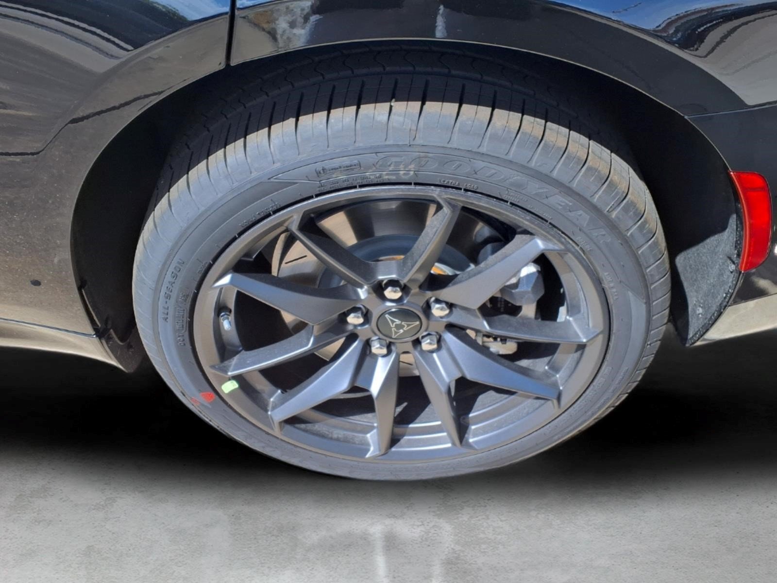 New 2026 Diamond Black Crystal Pearlcoat Dodge Scat Pack image 7