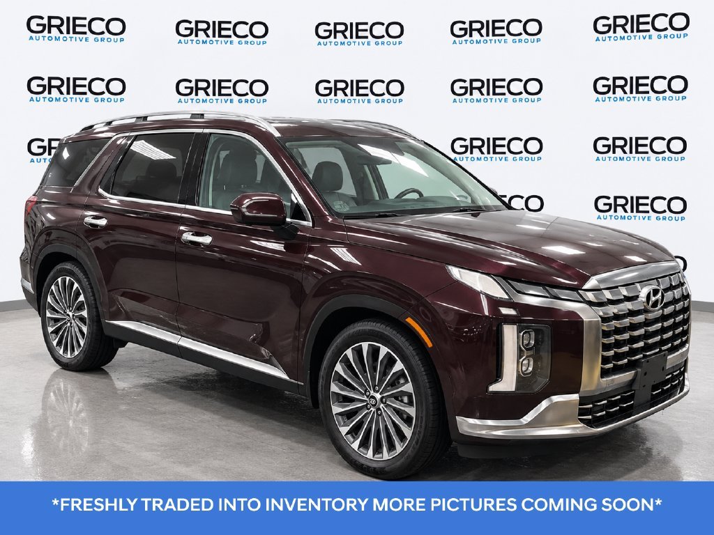 Used 2024 Red Hyundai Calligraphy image 1