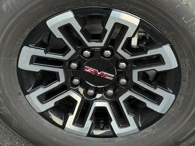 2026 GMC Sierra EV Elevation - Photo 23