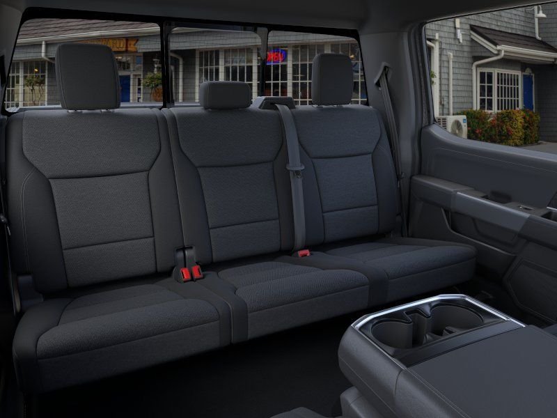 New 2026 Carbonized Gray Metallic Ford XLT image 11