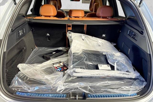 New 2026 Cirrus Silver Metallic Mercedes-Benz GLC 300 image 54