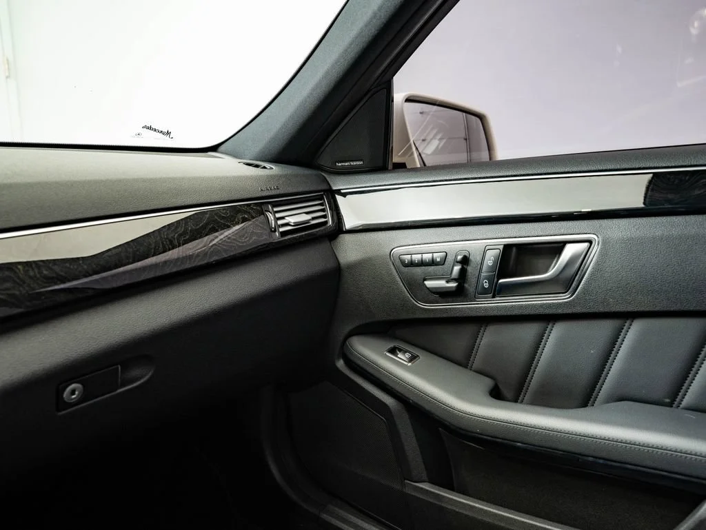 Used 2012 White Mercedes-Benz E 350 Luxury image 43