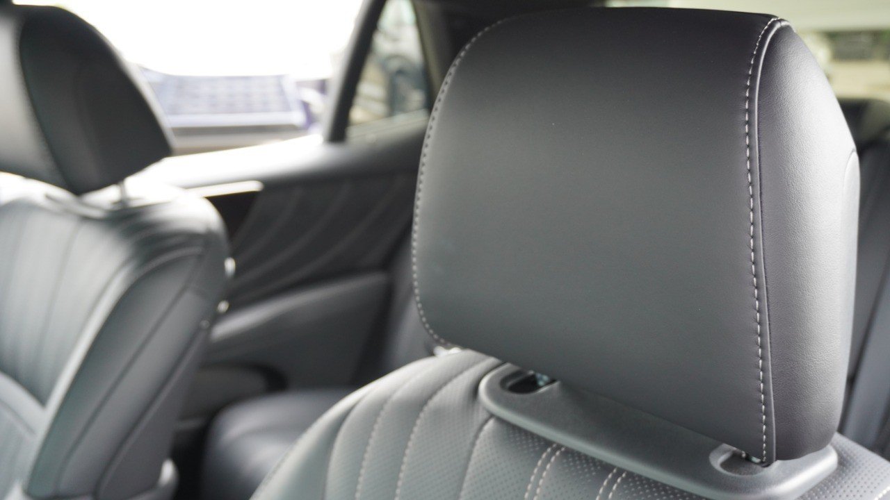 Certified Used 2023 EMINENT WHITE PEARL Lexus LS 500 image 25