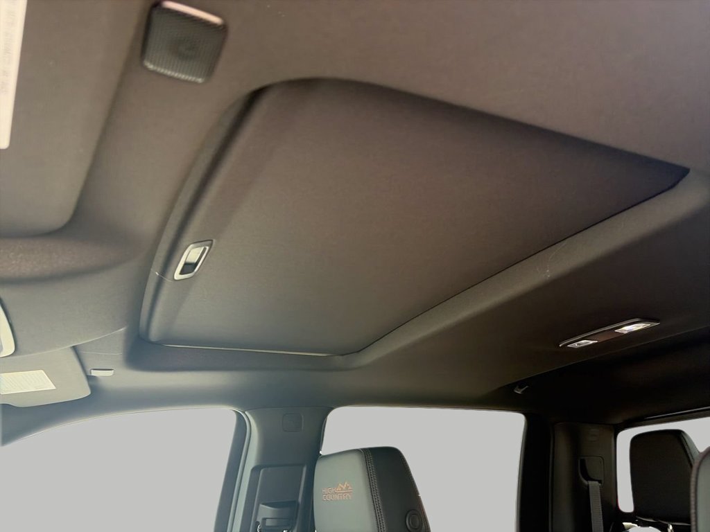 2026 Chevrolet Silverado 1500 High Country - Photo 18