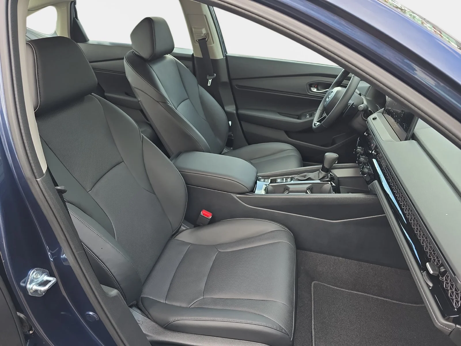 New 2026 Canyon River Blue Metallic Honda EX-L image 10