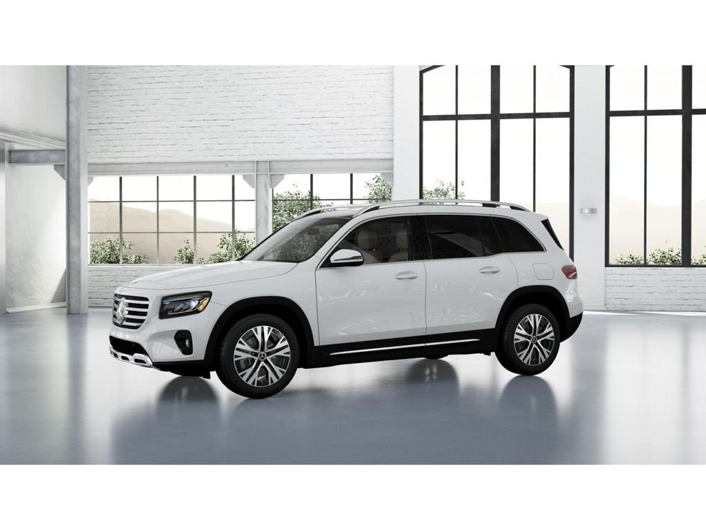 Used 2026 Polar White Mercedes-Benz GLB 250 4MATIC® image 37