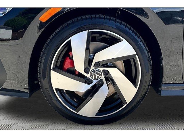 New 2026 Mythos Black Metallic Volkswagen 2.0T S image 30