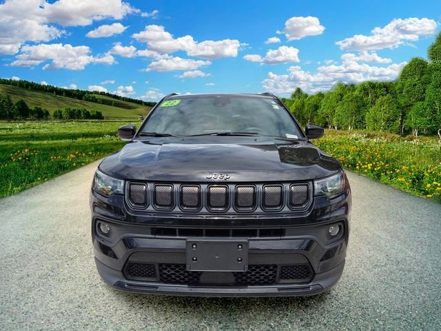 Certified Used 2022 Black Jeep Latitude image 8