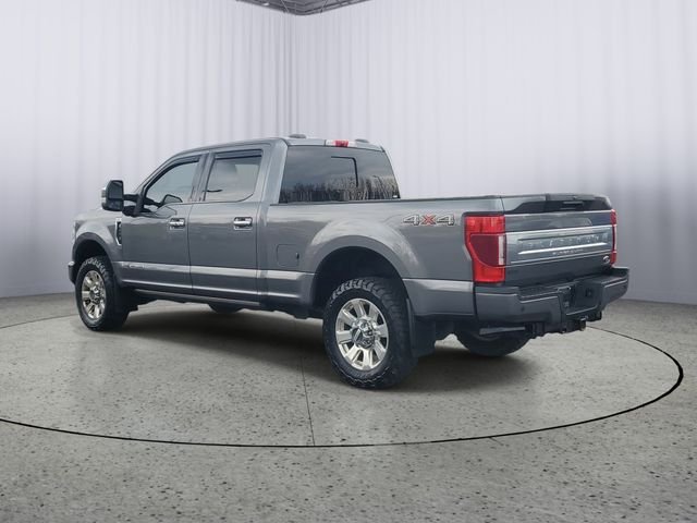 Used 2021  Ford Platinum image 3