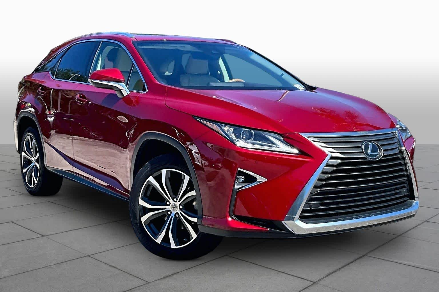 Used 2017 Matador Red Mica Lexus  image 3