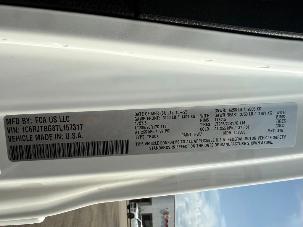 Used 2026 White Jeep Rubicon image 32