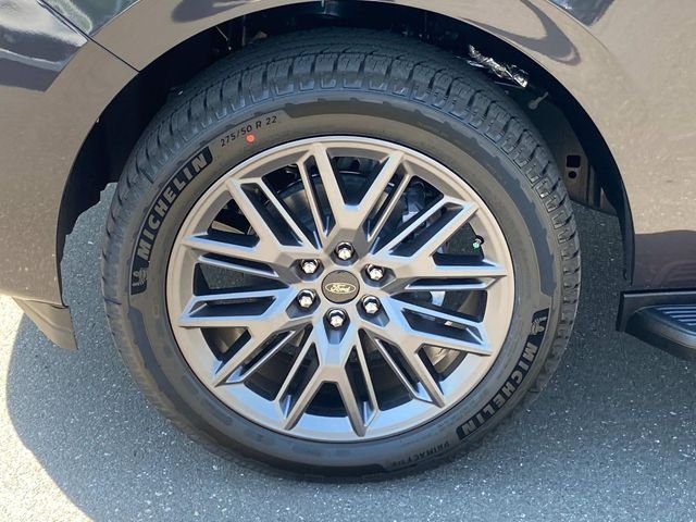 New 2026 Gray Ford Platinum image 5