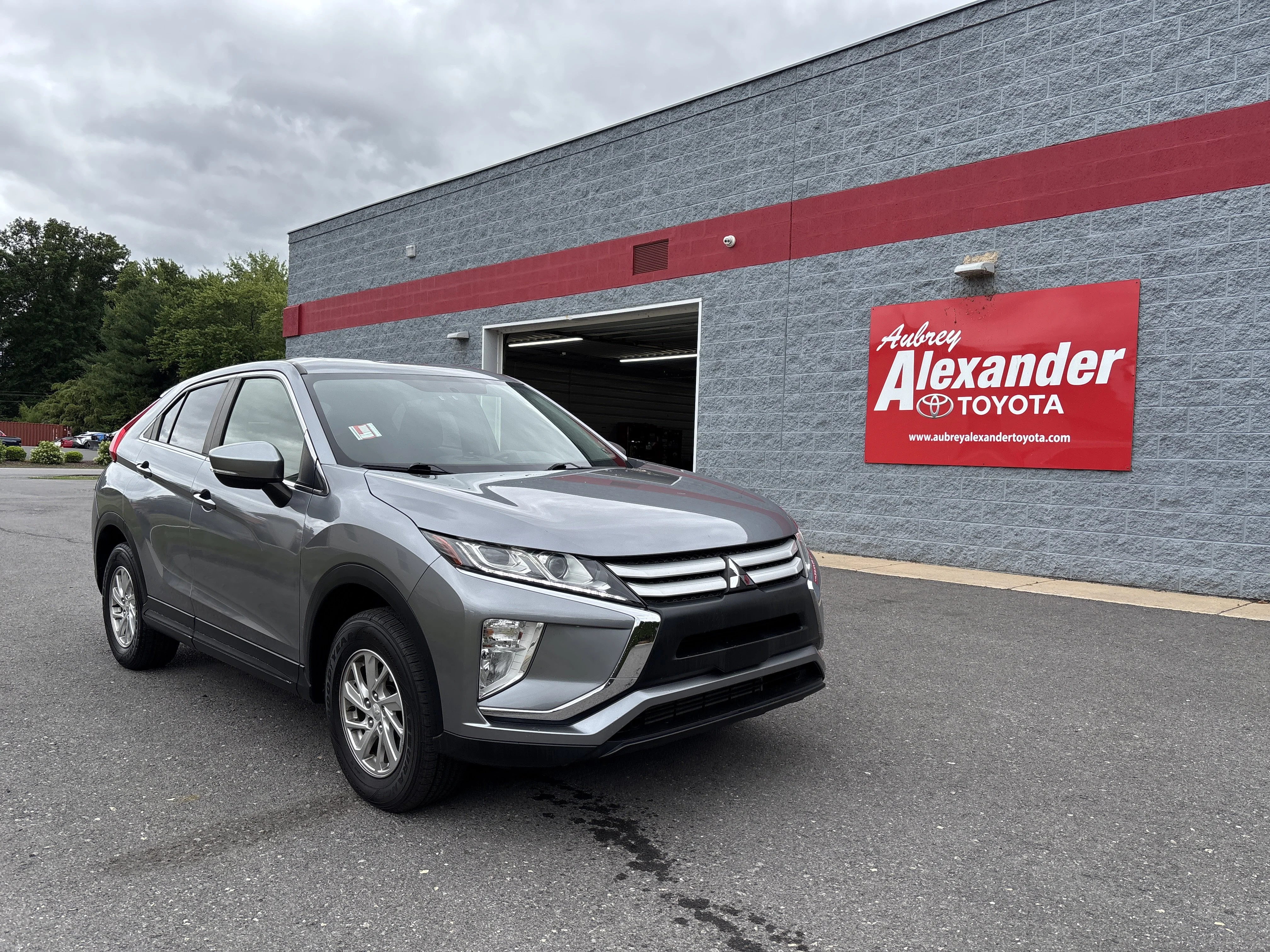 2018 Mitsubishi Eclipse Cross ES S-AWC's photo
