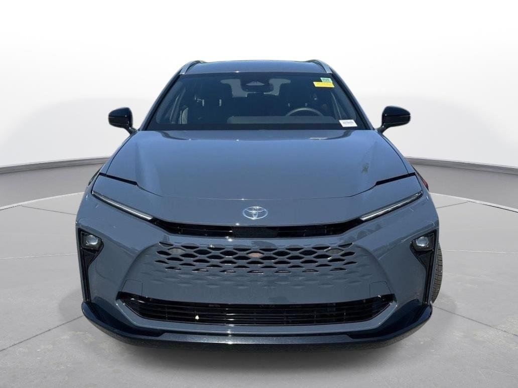 Used 2025 Storm Cloud Toyota XLE image 3