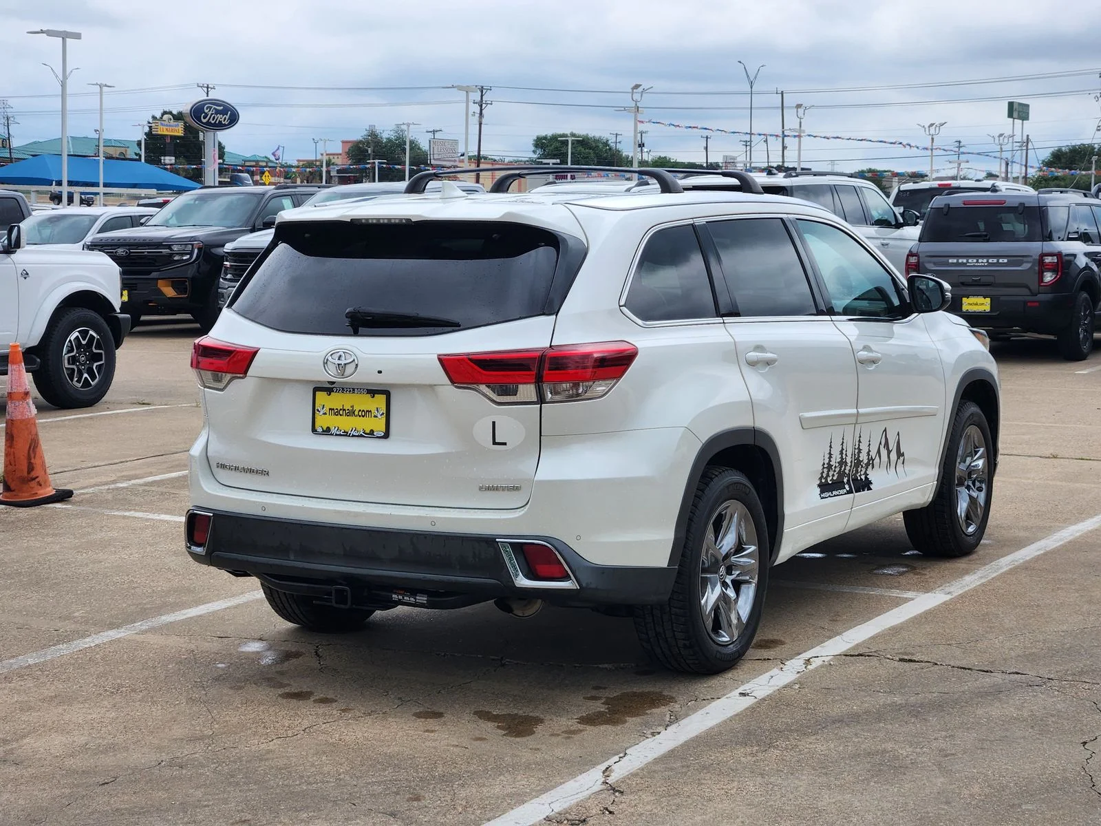 Used 2019 White Toyota Limited Platinum image 6
