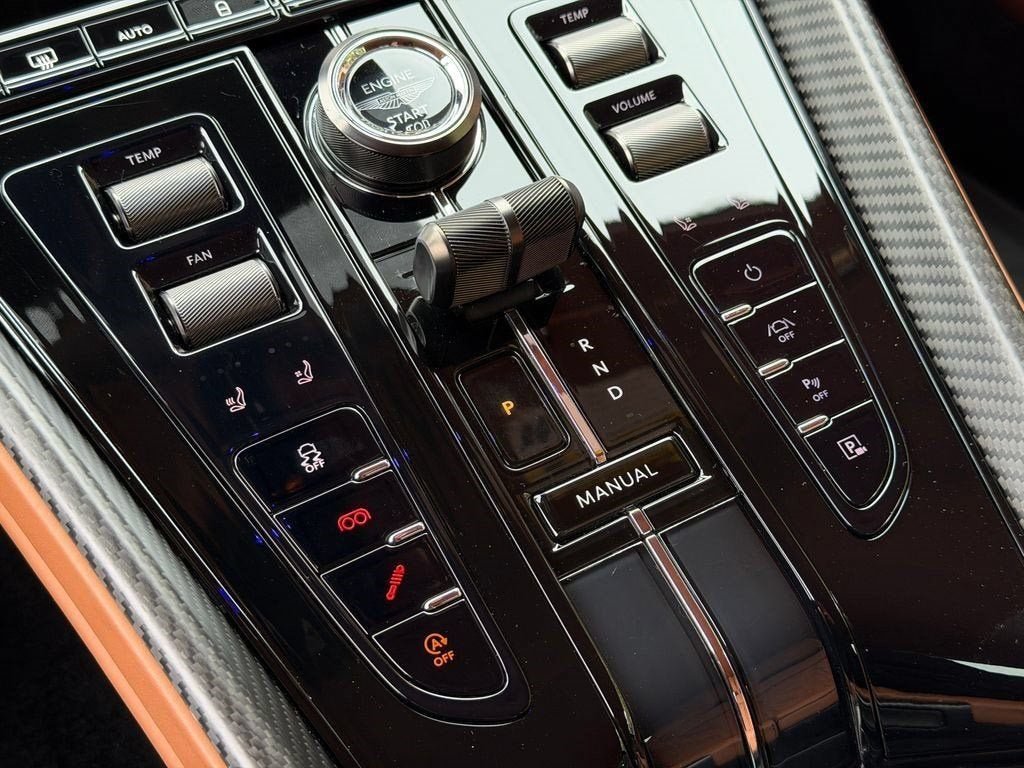 Used 2025 Hyper Red Aston Martin  image 29