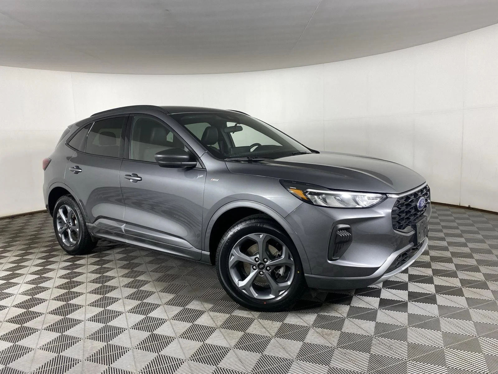 Used 2023 Carbonized Gray Ford ST-Line image 11