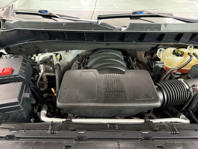 Used 2019 Beige Chevrolet RST image 29