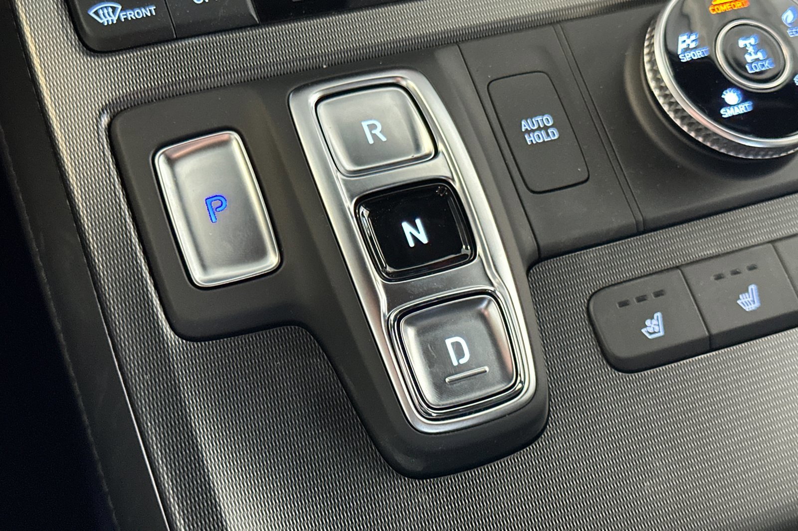 2025 Hyundai Palisade Calligraphy Night Edition - Photo 46