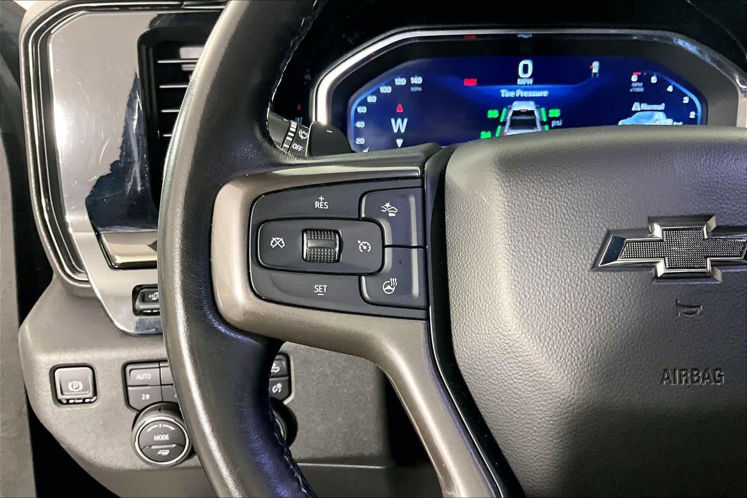 Used 2022 Black Chevrolet ZR2 image 23