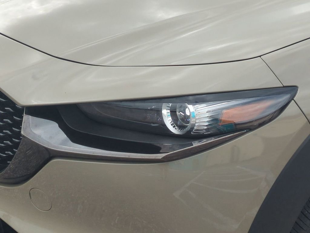 2025 Mazda CX-30 Carbon Turbo - Photo 10