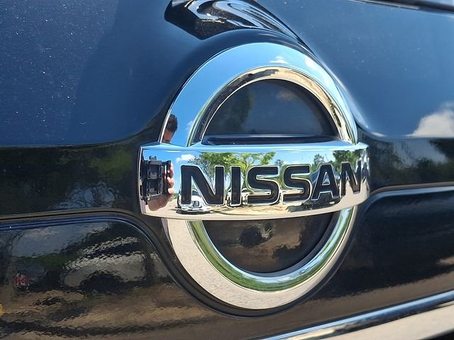 Used 2020 Black Nissan SL image 30