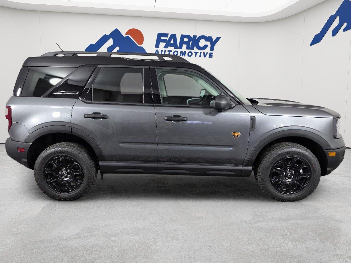 Used 2026 Carbonized Gray Metallic Ford Badlands image 12