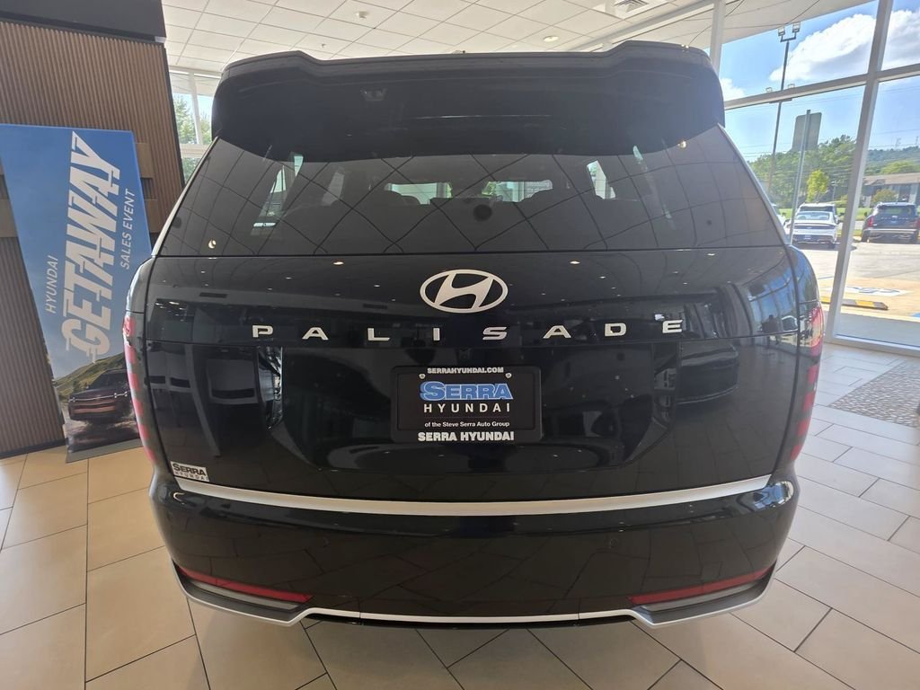 New 2027  Hyundai Calligraphy FWD image 3