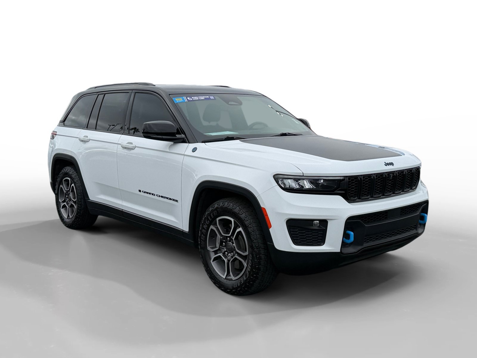 Used 2022 Bright White Clearcoat Jeep Trailhawk 4xe image 7