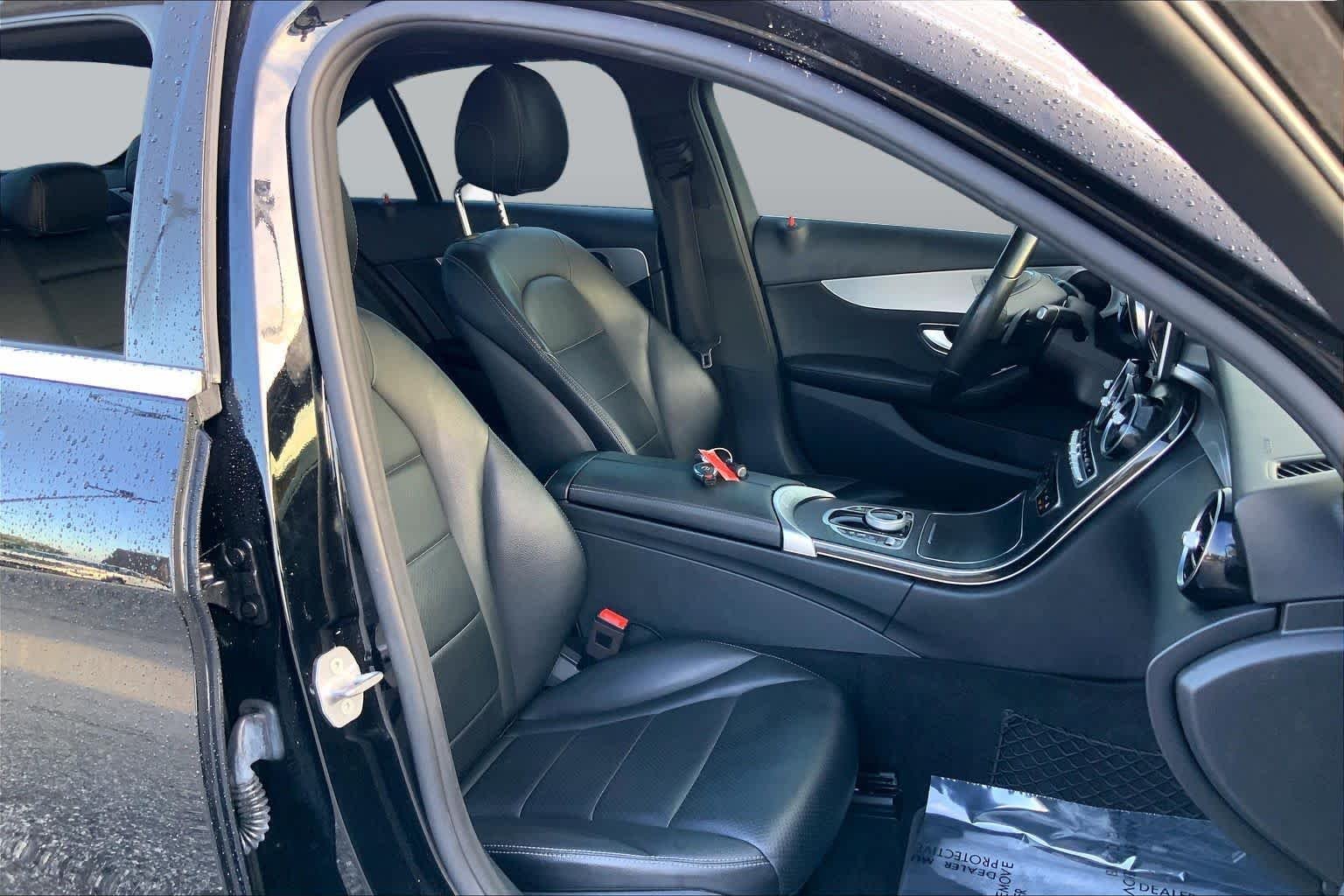Used 2018 Black Mercedes-Benz C 300 image 9