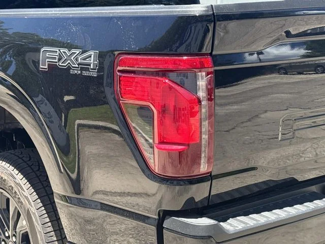 New 2026 Agate Black Metallic Ford XLT image 13