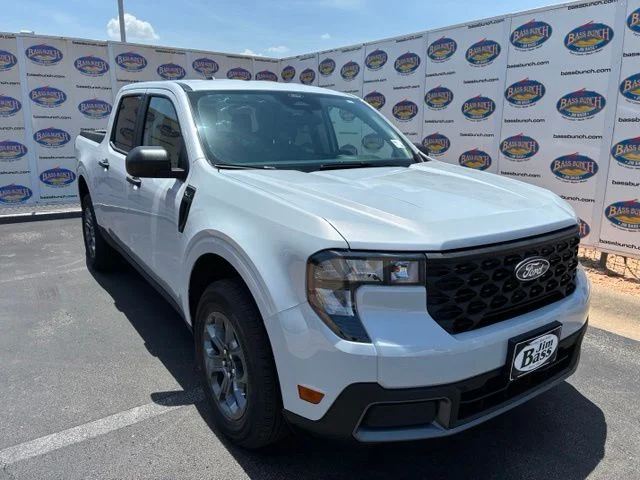New 2026 Space White Metallic Ford XLT image 2